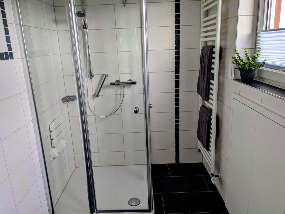 50m2 *